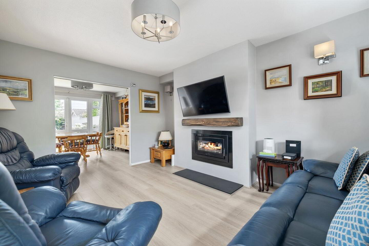 44 Sidmonton Gardens 2 of 4