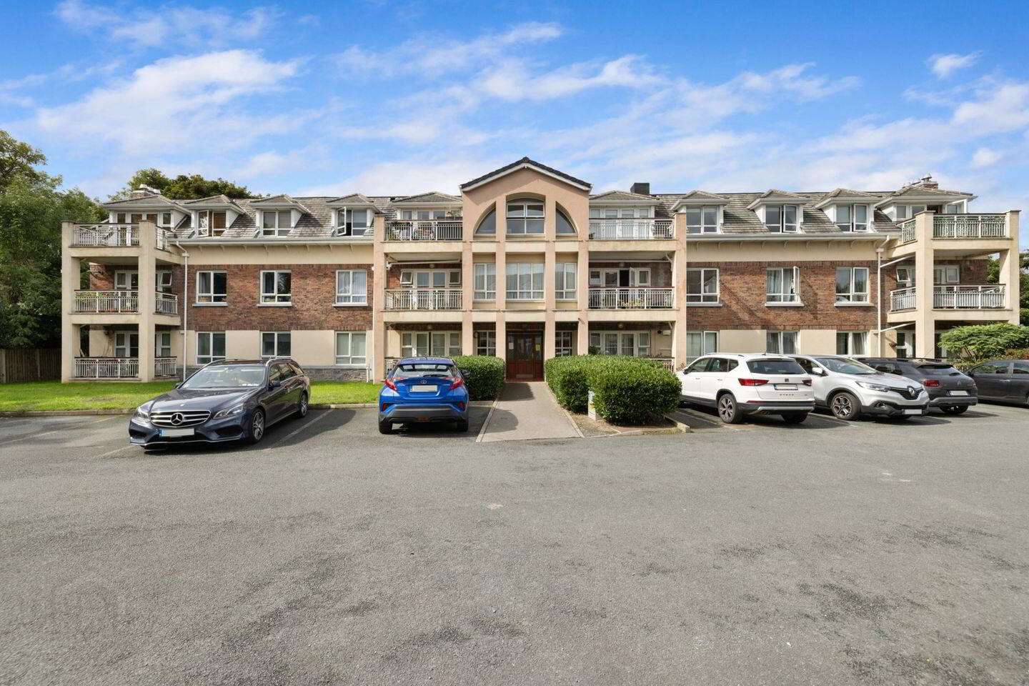 Apartment 7 Glenbrae House Shankill 2 of 4