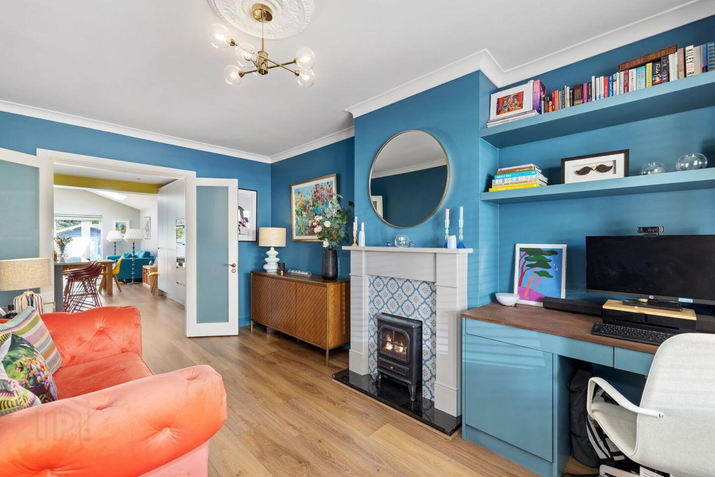 37 Dorney Court 3 of 4