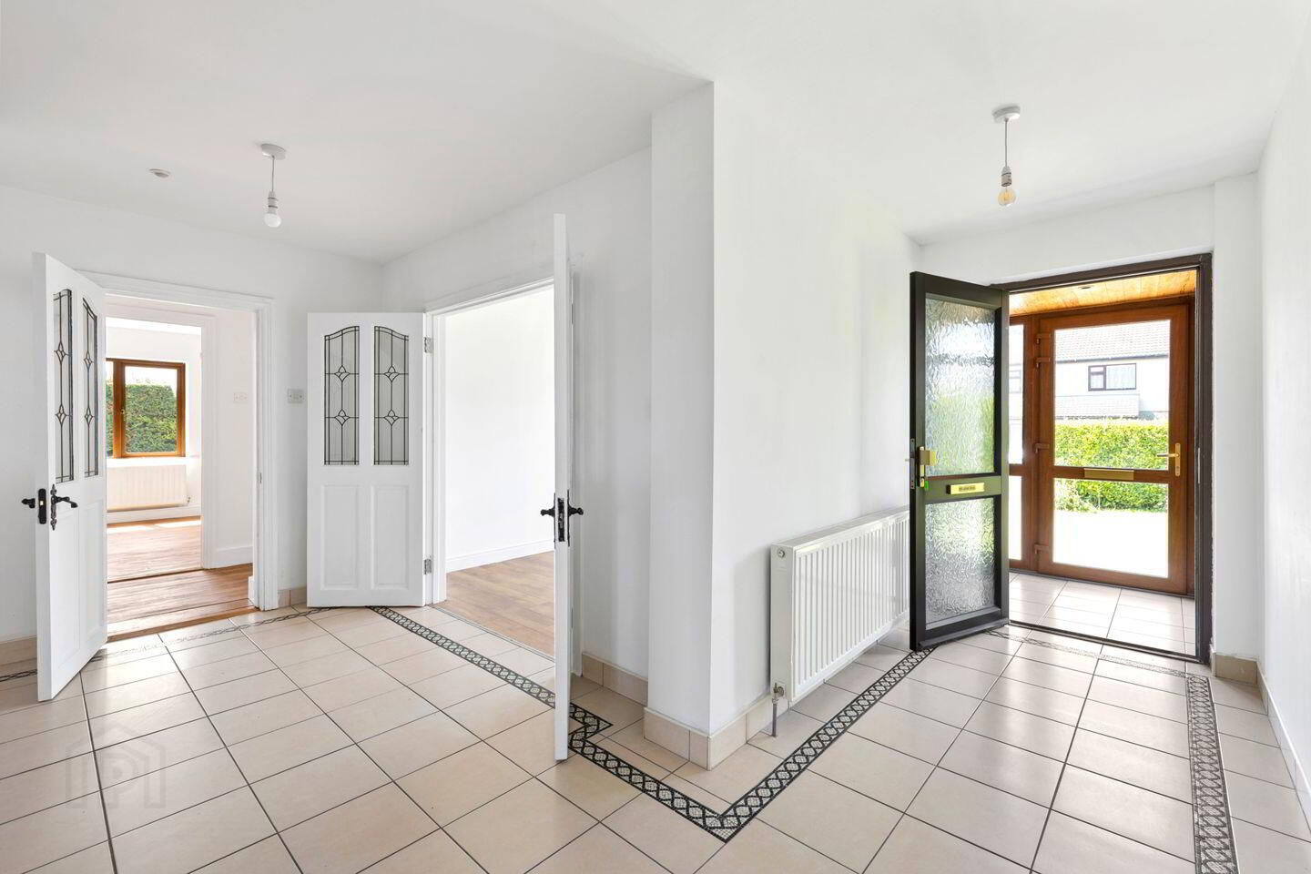 9 Croghan Heights 2 of 5