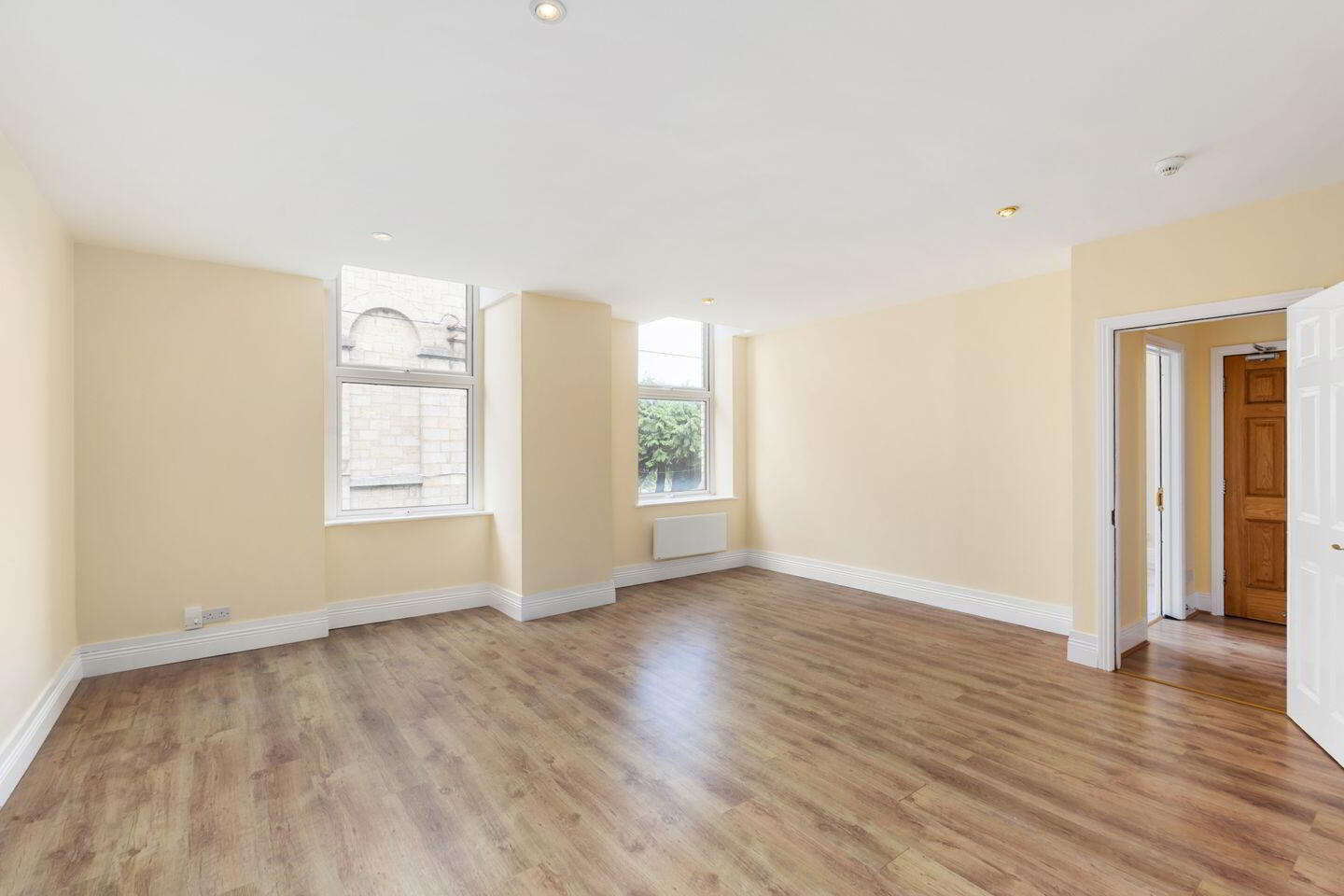 5 Saint Marys Court 3 of 5