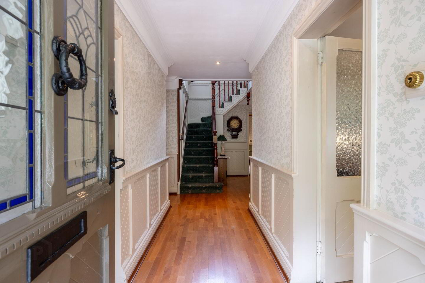 Ashley Lodge 2 of 5