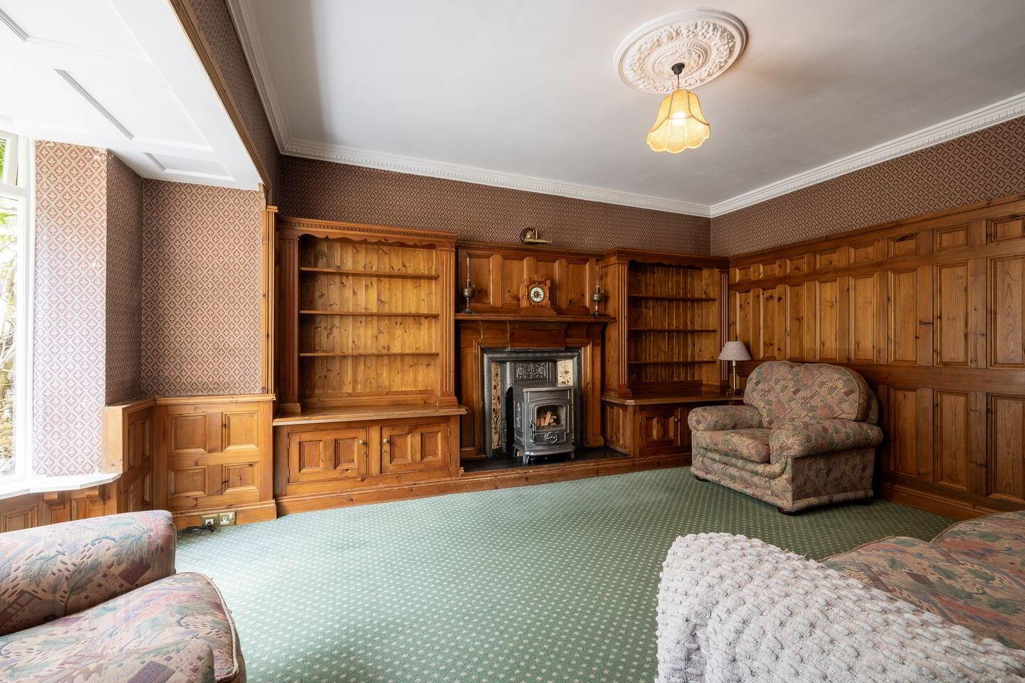 Ashley Lodge 3 of 5