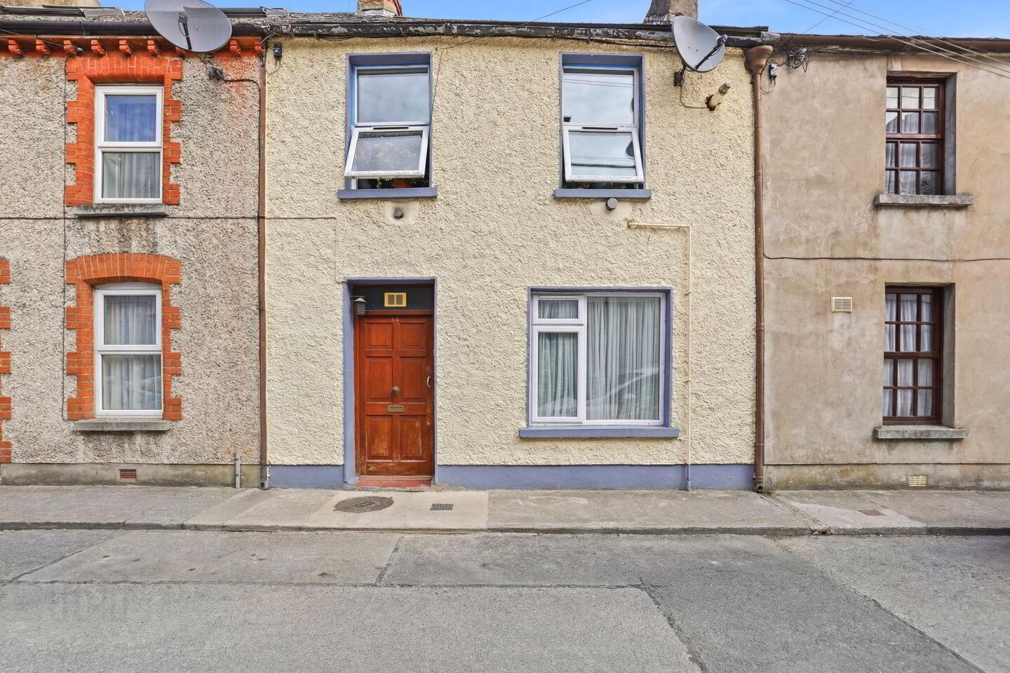 16 Morton Street 2 of 6