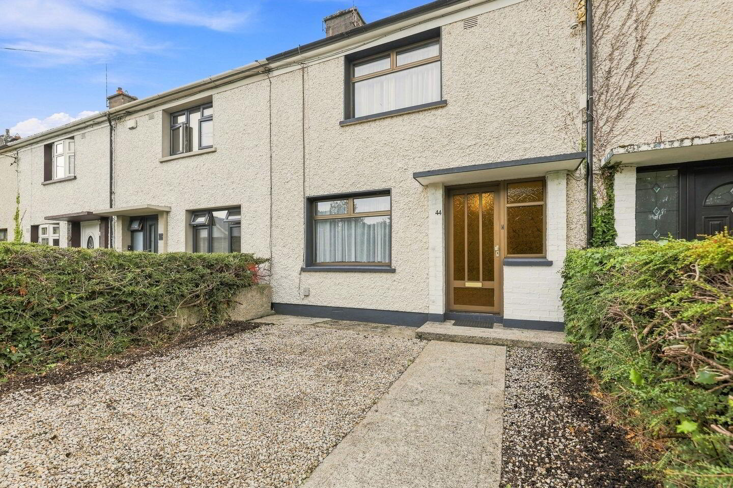 44 Heywood Road 2 of 5