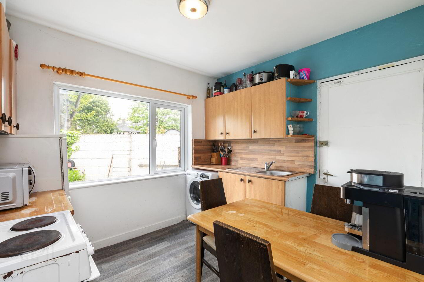 1 Bregia Road 3 of 6