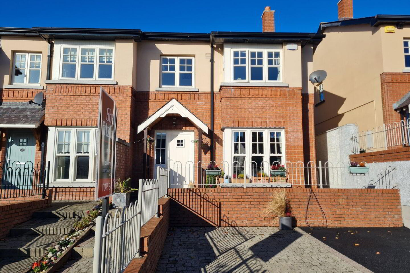 5 Cedar Court 1 of 17