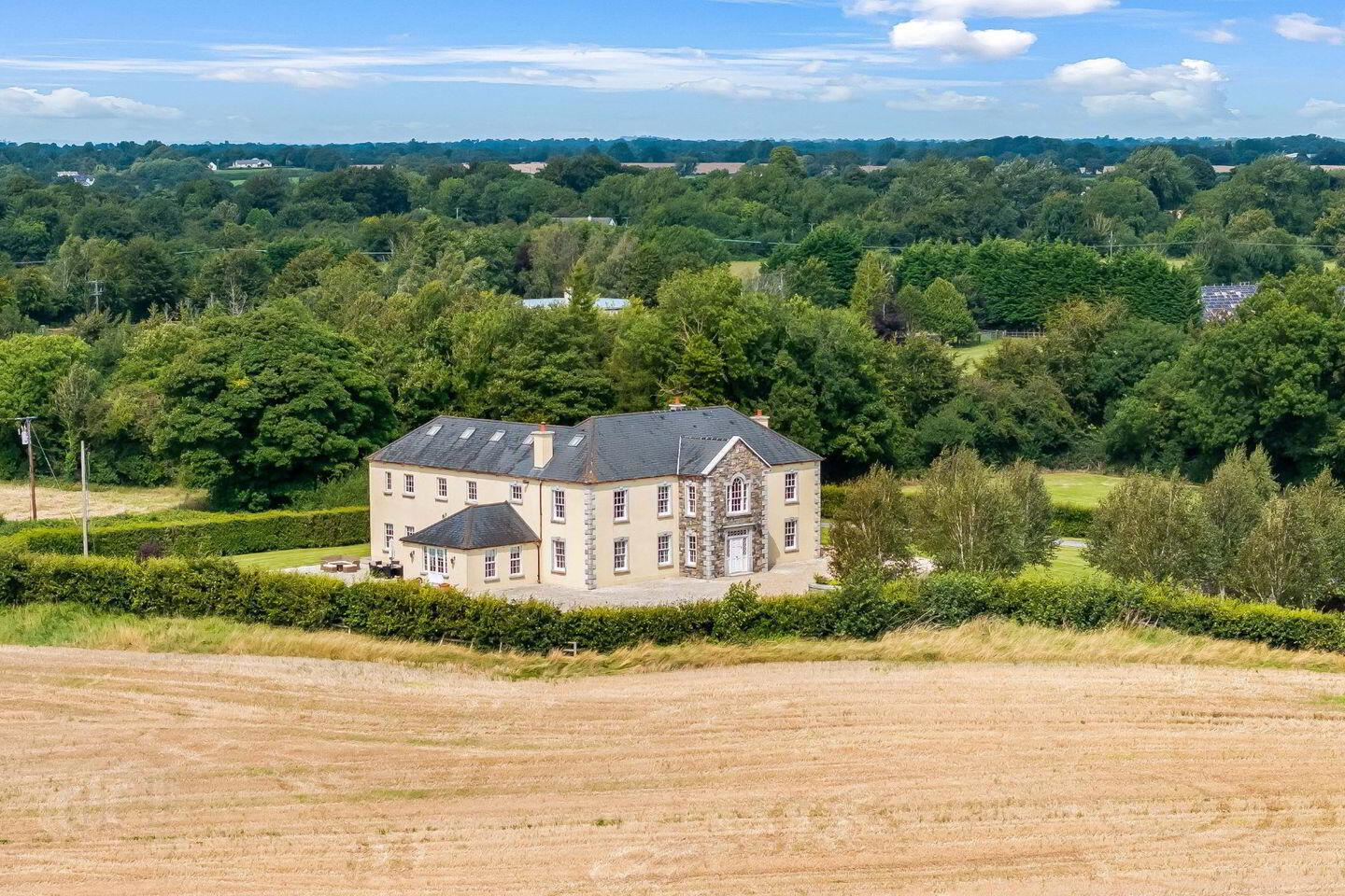 Friarspark House, On Approx, 17.9 Hec (44 Acres) 2 of 6