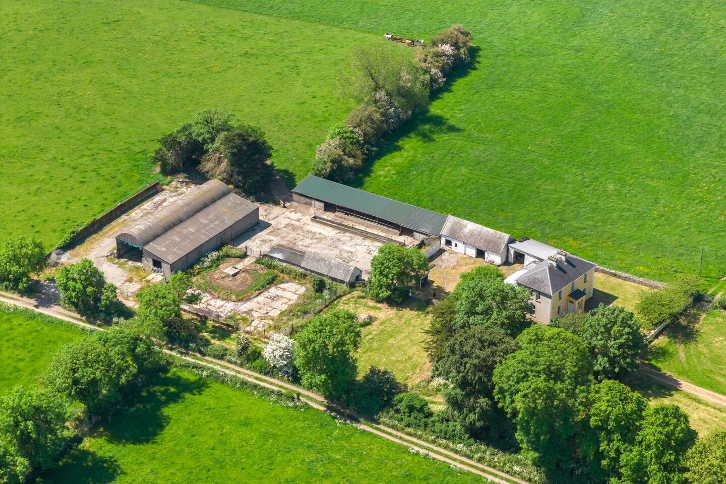 Ballynamuddagh House & Farm, Approx, 62.9 Ha (155 4 of 5