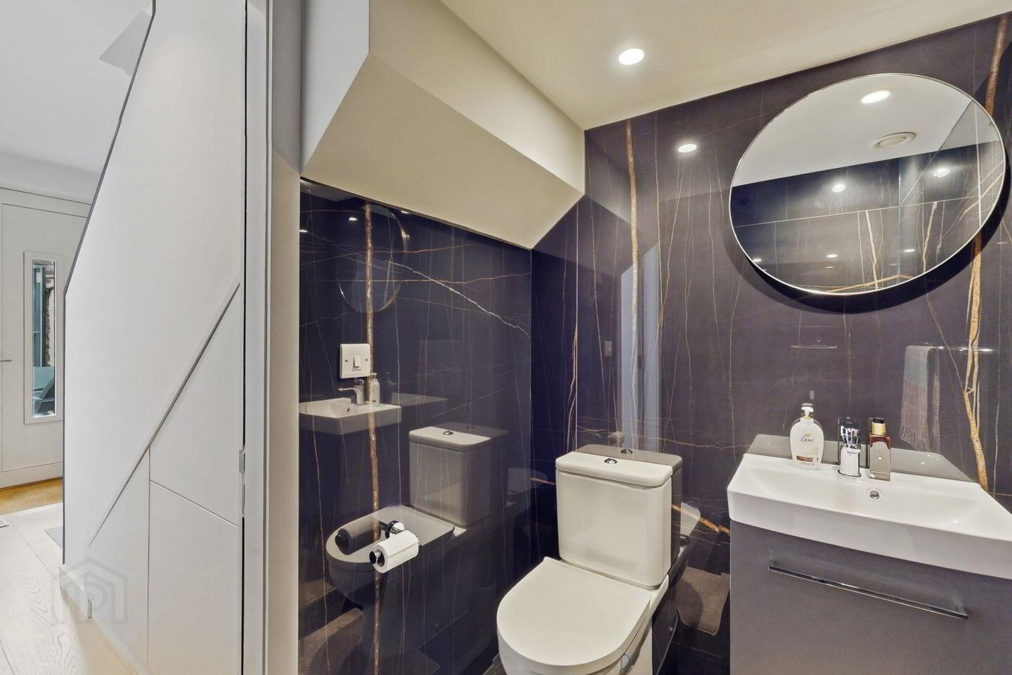 40 Leeson Place 4 of 5