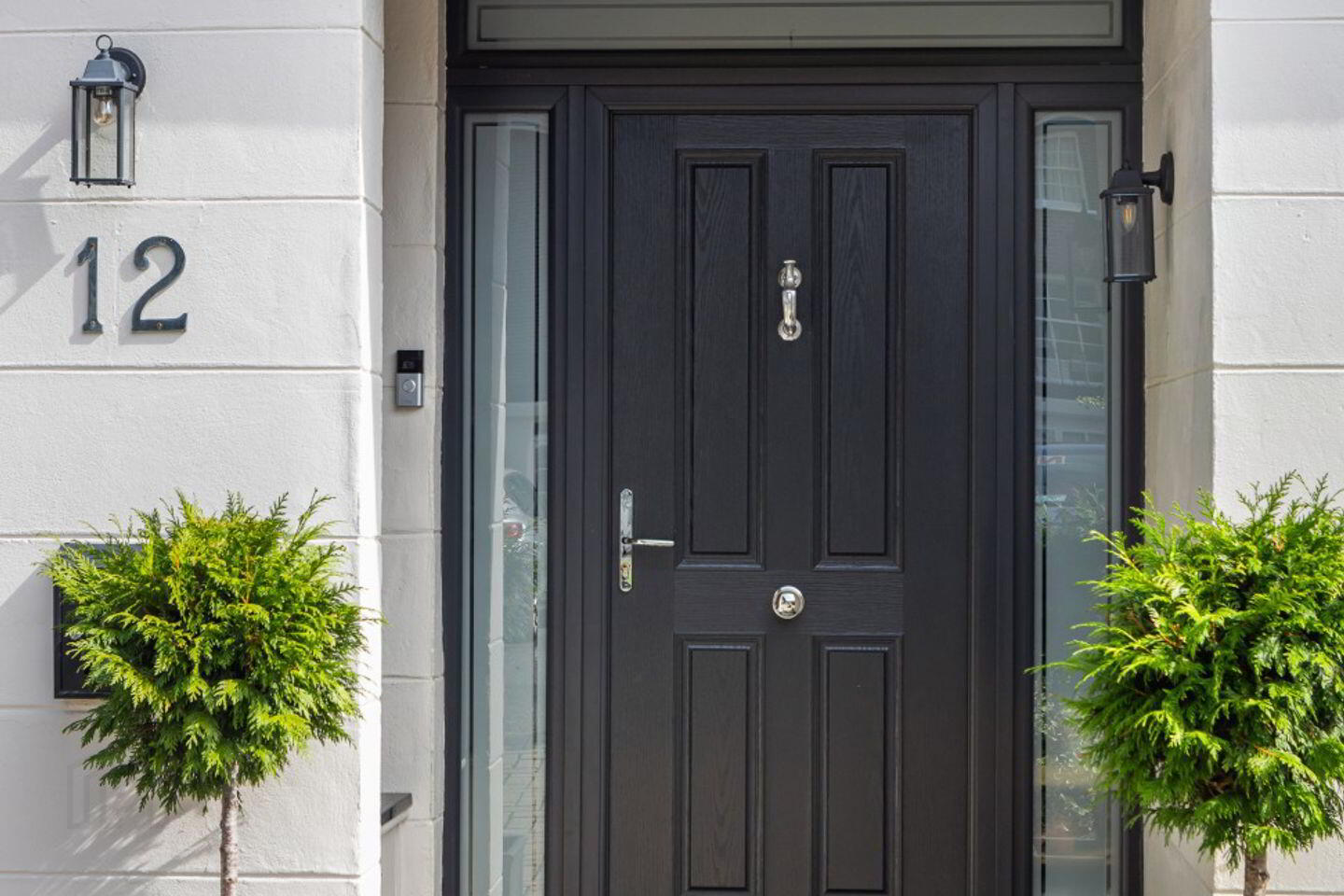 12 Eglinton Square 2 of 4