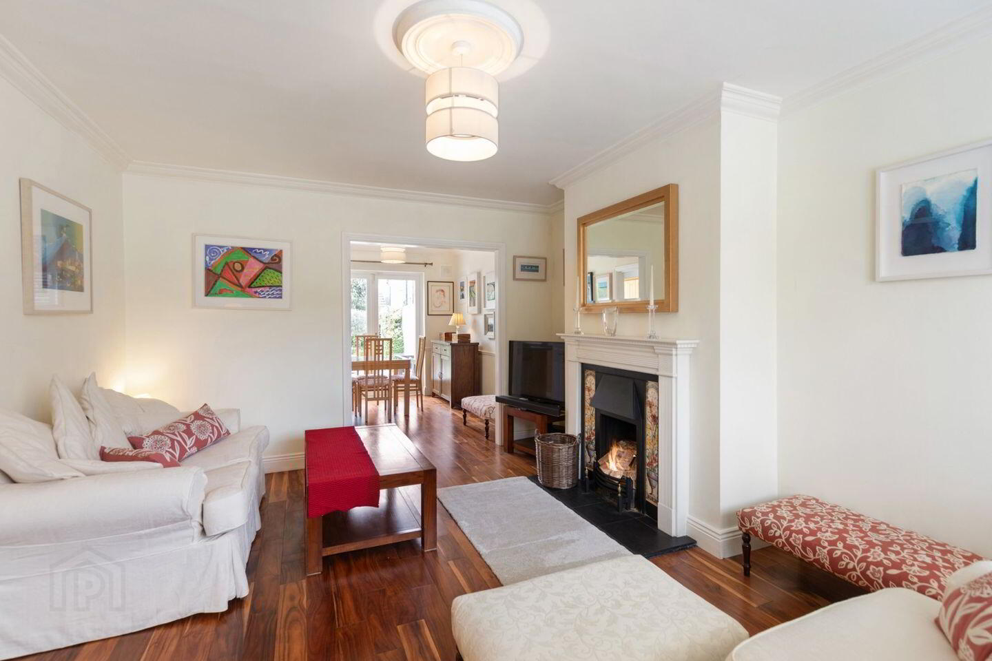 22 Glencairn Crescent 3 of 5