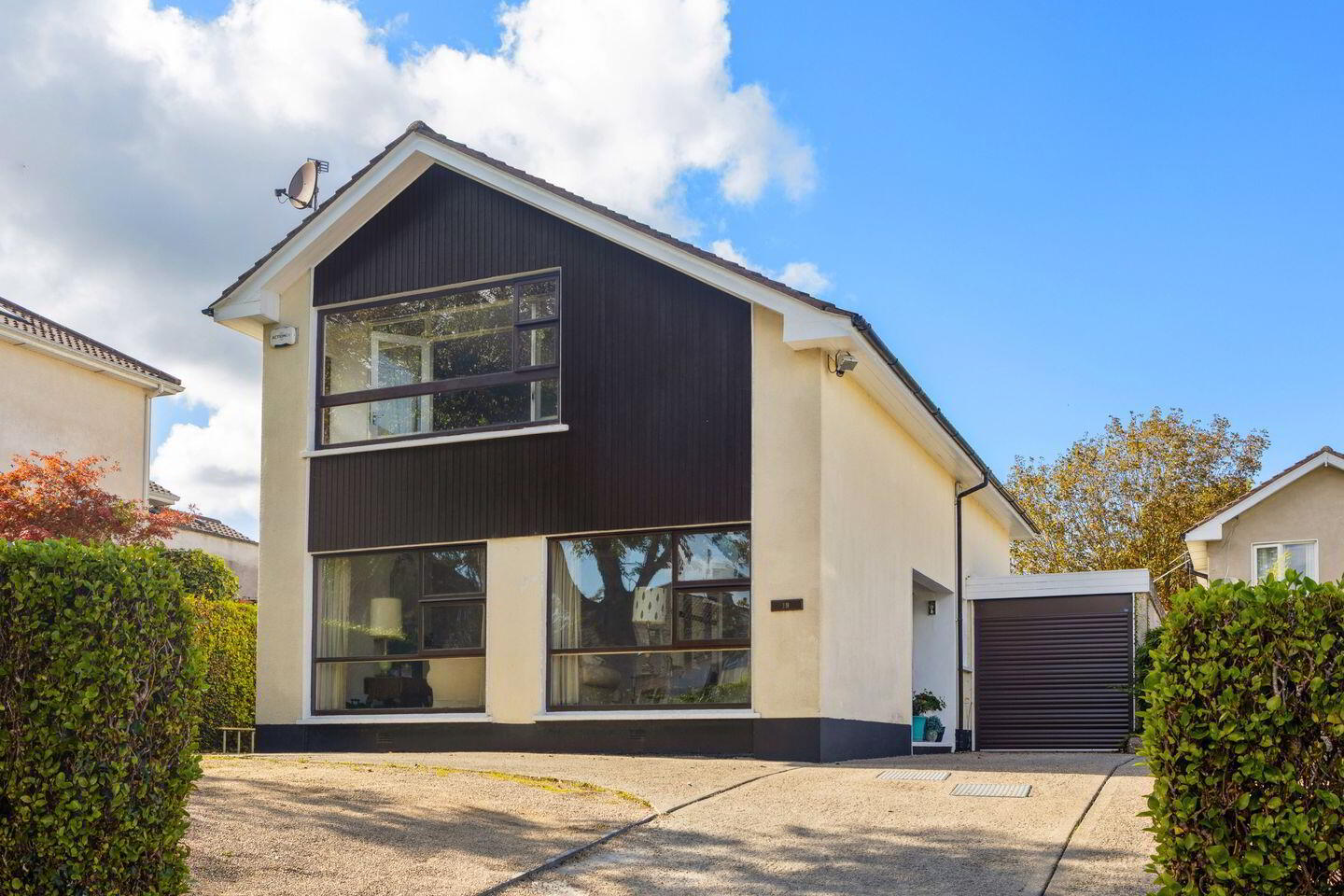 19 Cornelscourt Hill Road 2 of 5