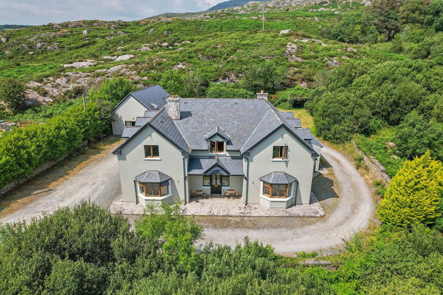 Filane Lodge 2 of 6
