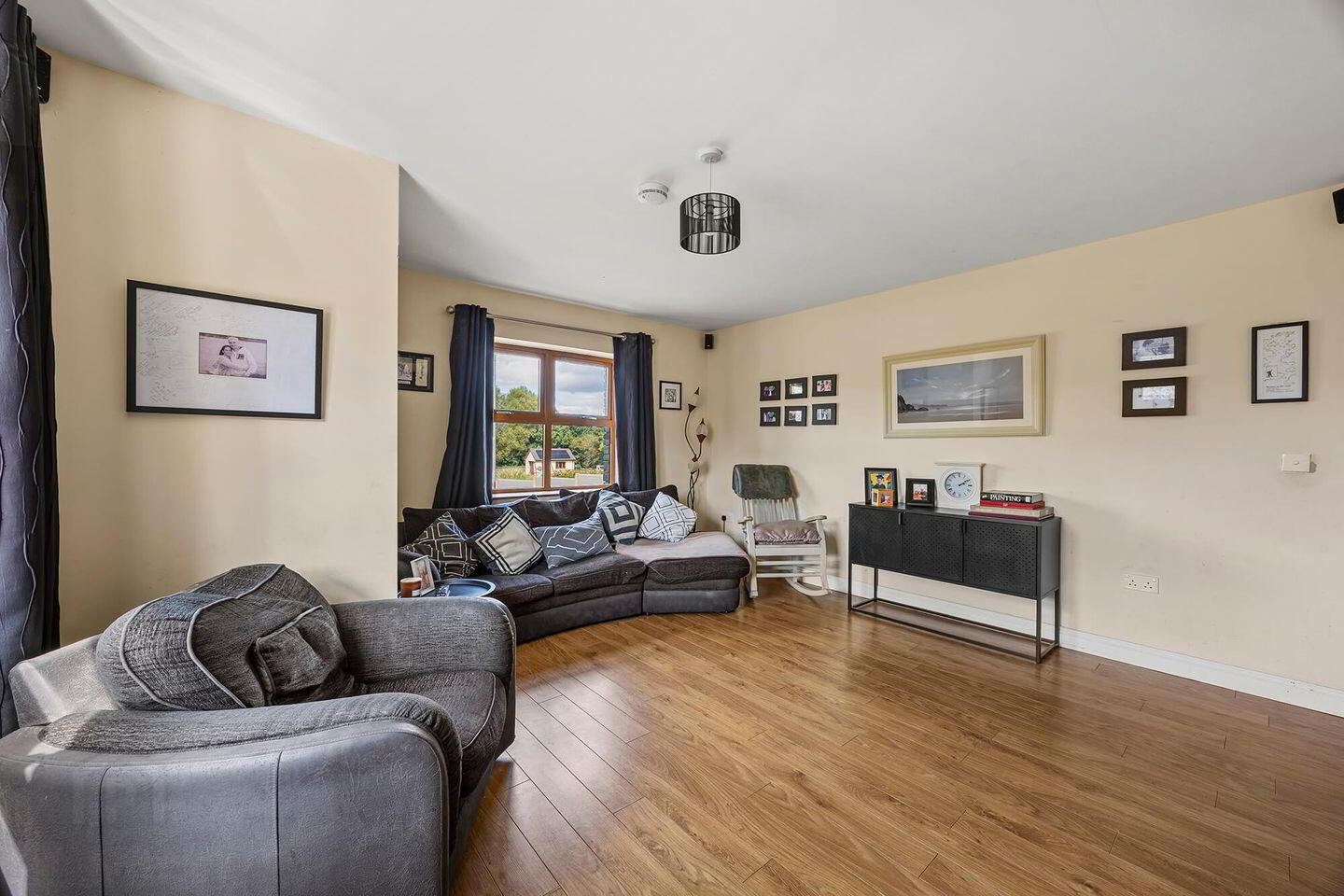 38 Newbridge Park 4 of 5