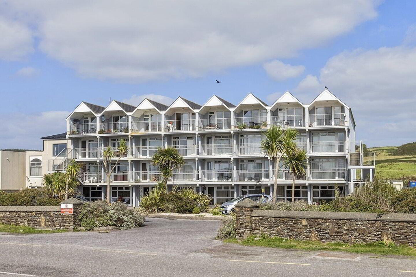 Apartment 7 Rosscarbery Bay Apartments 2 of 5