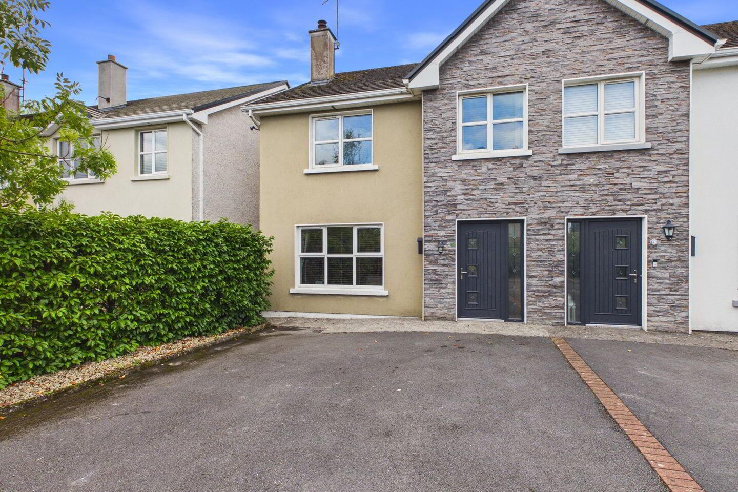 28 Danesfort Court 2 of 7