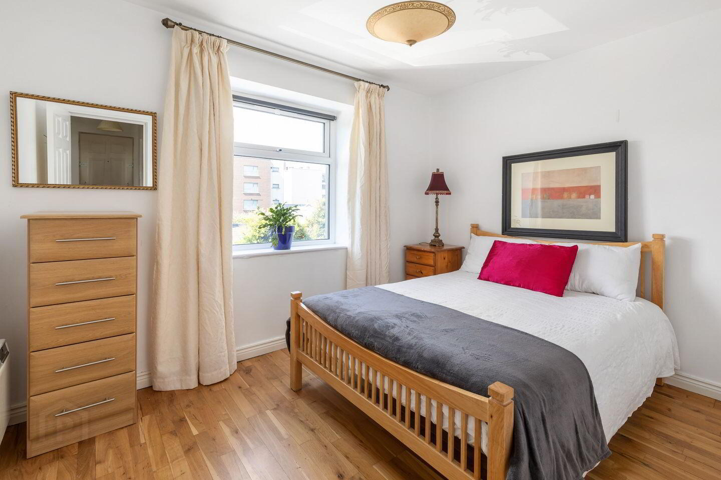 8 Kenmare House 5 of 6