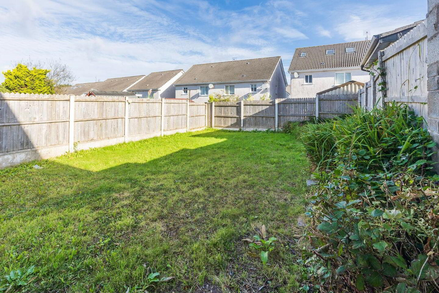 18 Hermitage Drive 23 of 24