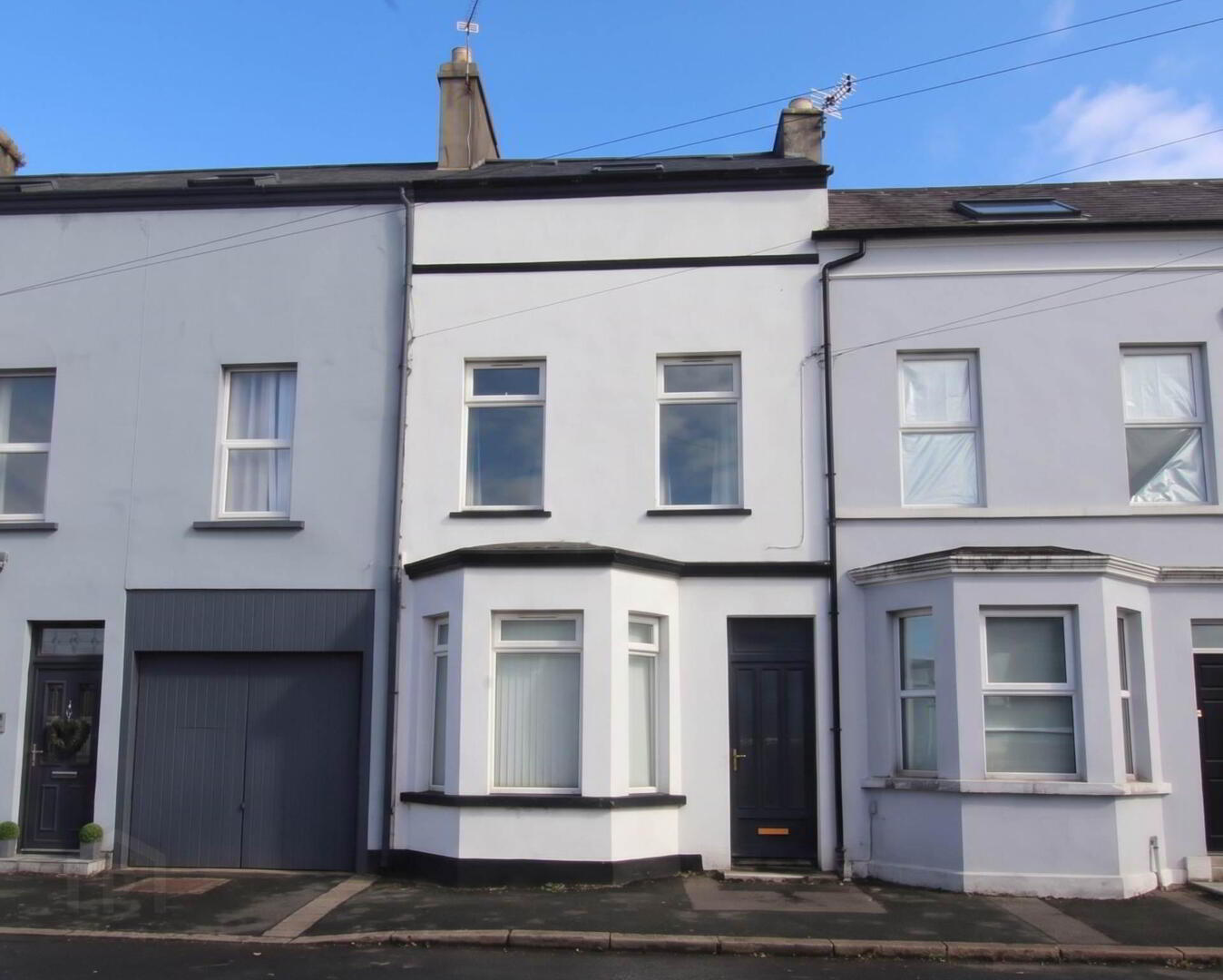 16 Albert Street, A & B 1 of 11