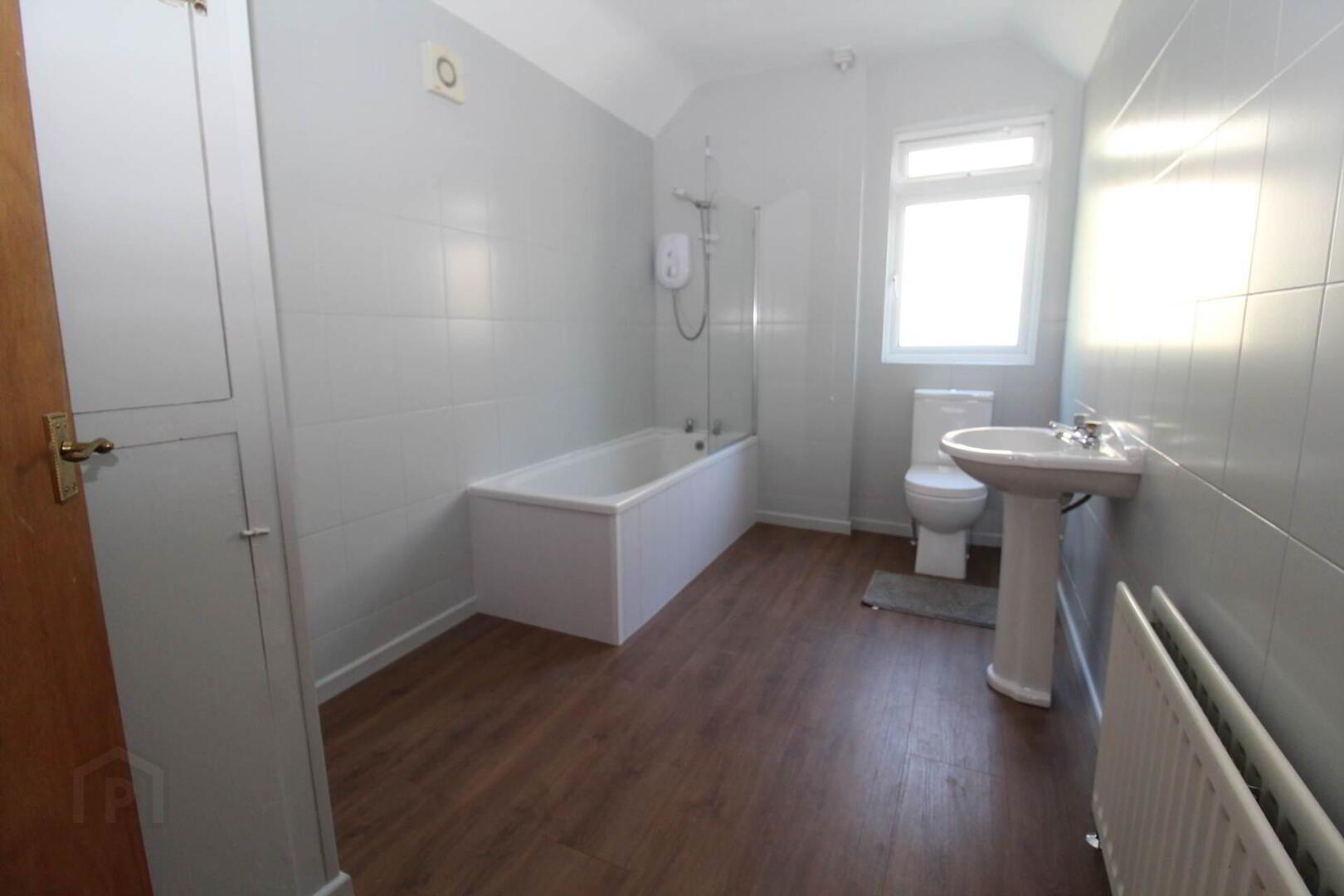16 Albert Street, A & B 11 of 11