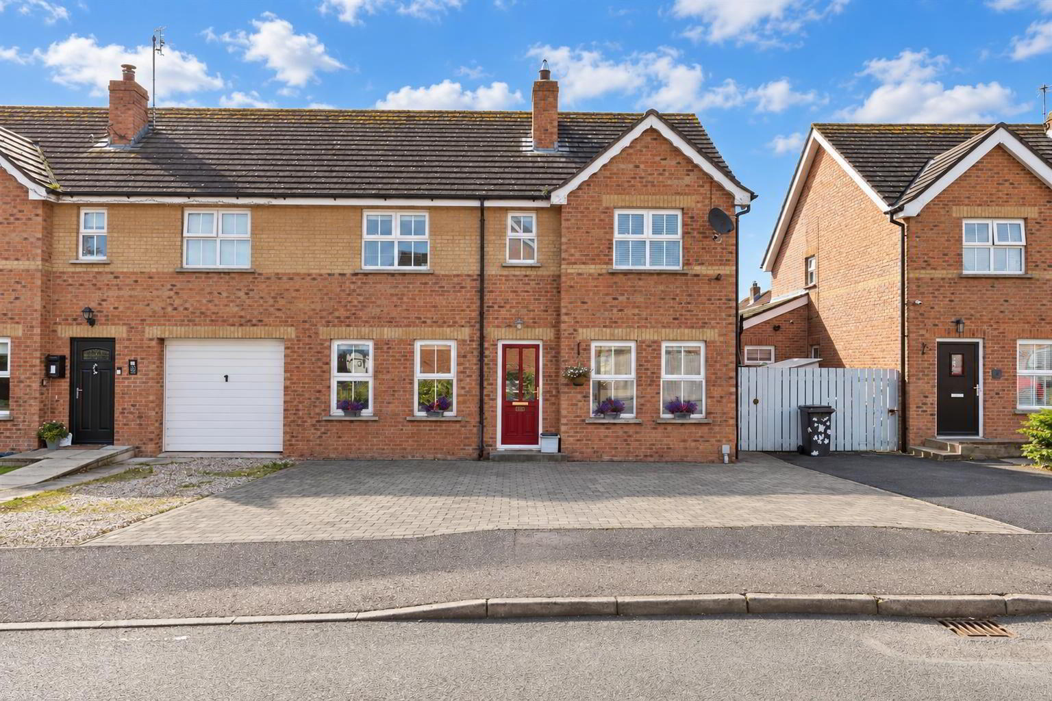 12 Cornmill Avenue 1 of 28