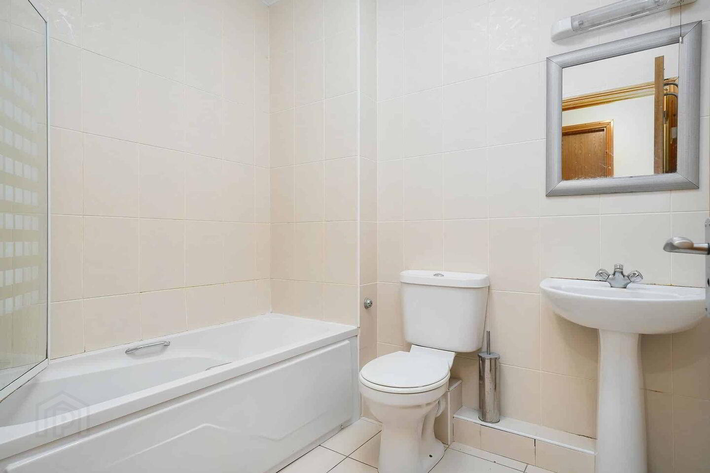 7A Cameron Court 18 of 19