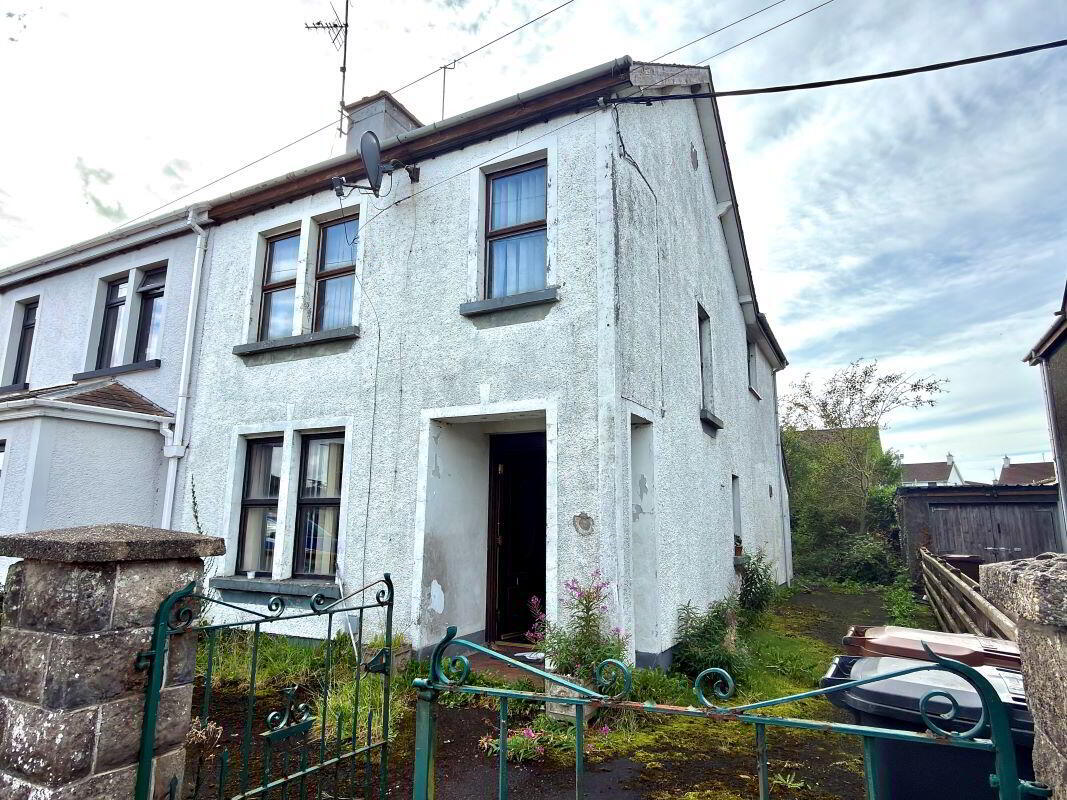 19 Antrim Road 1 of 3