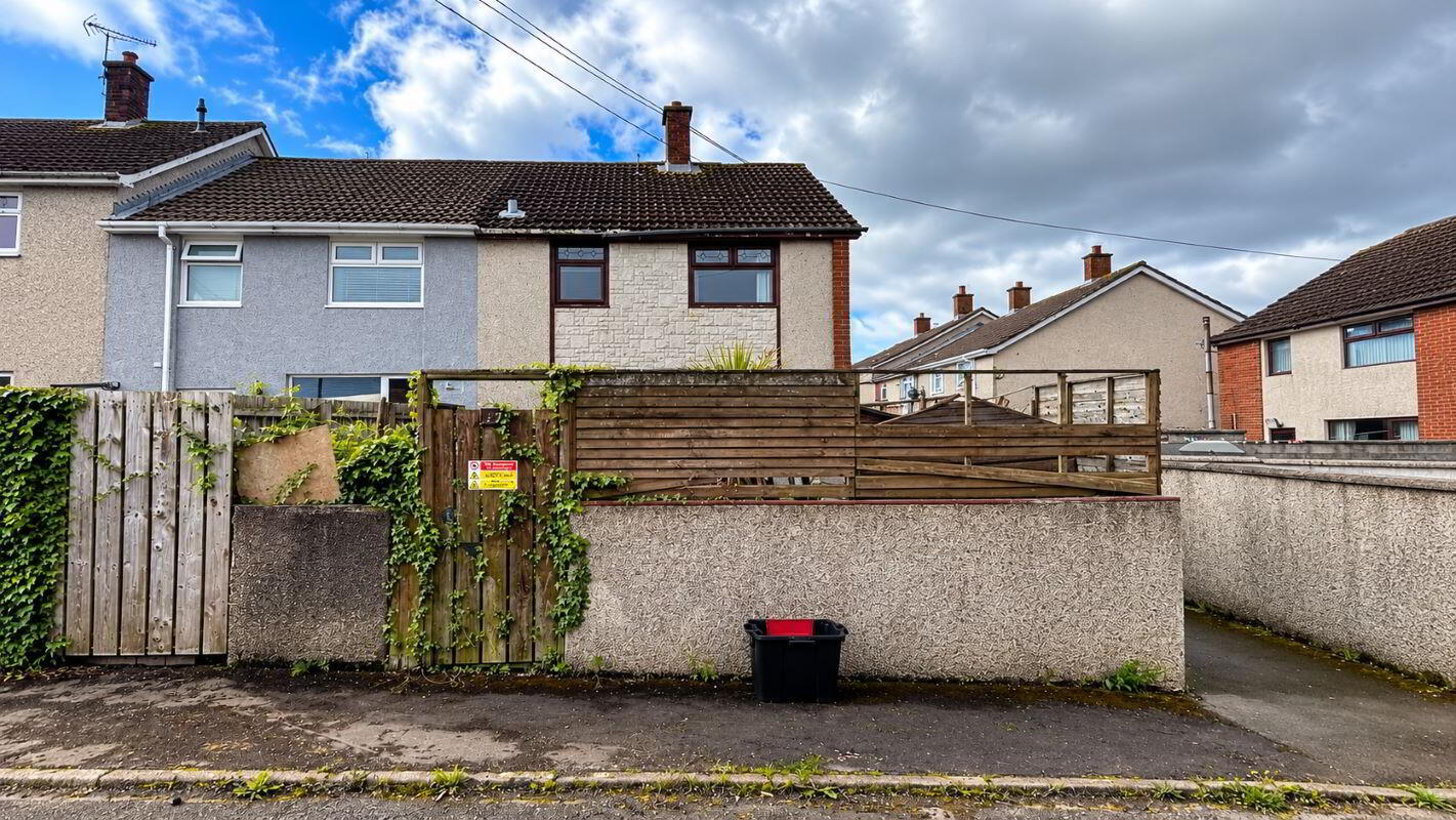 17 Campsie Park 2 of 2