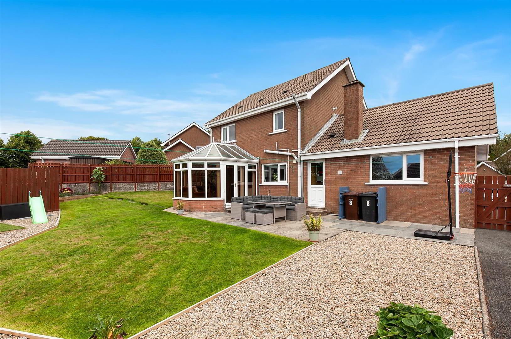 8 Bessfield Avenue 33 of 33