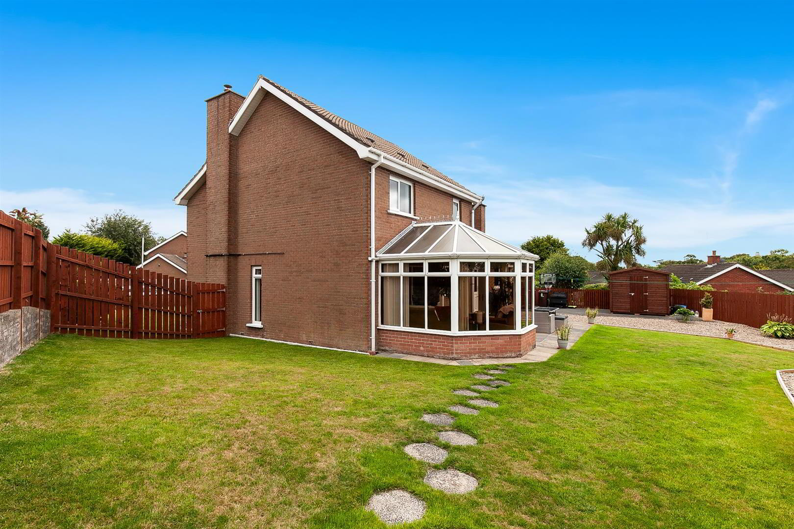 8 Bessfield Avenue 32 of 33