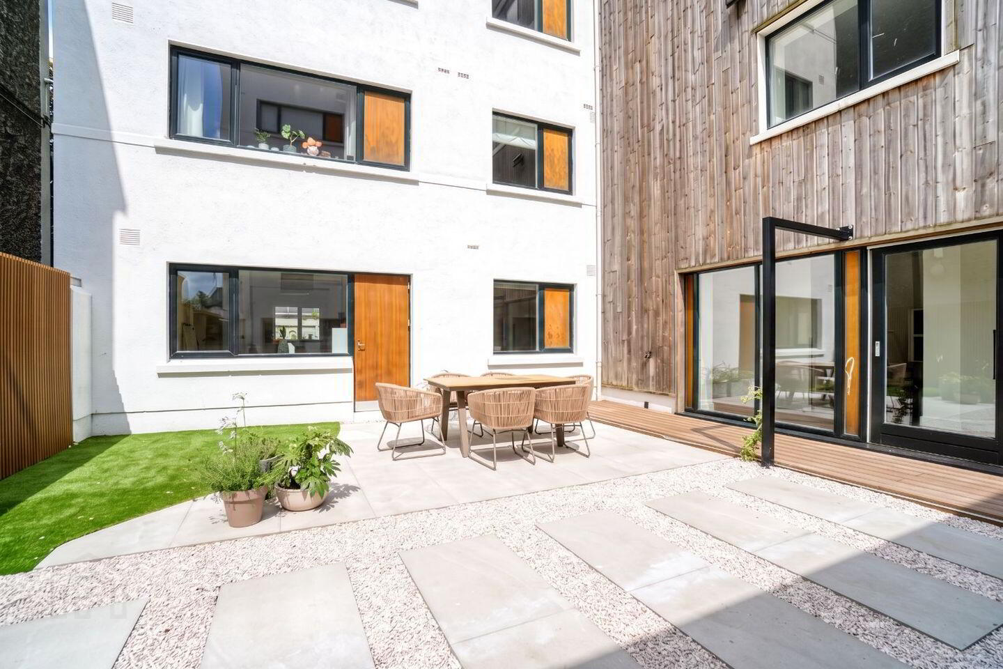 Apartment 2 Grove House Rathmines 34 of 35