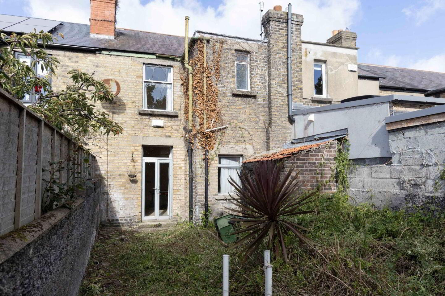 39 Dufferin Avenue 32 of 33