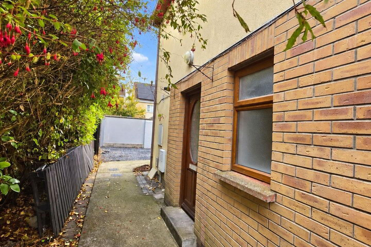 31 Rathevan Close 17 of 17