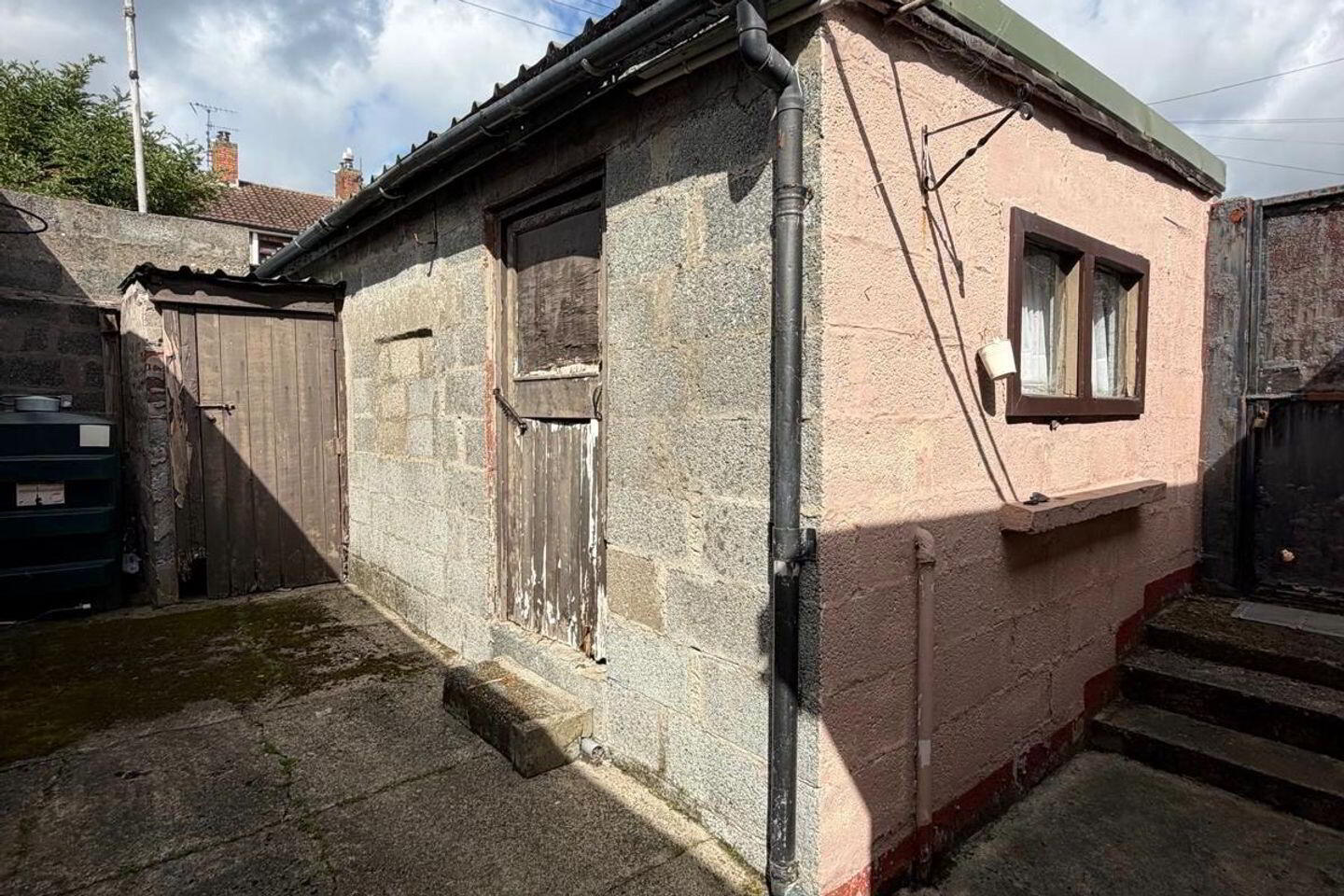 7 Mcswiney Street 15 of 15