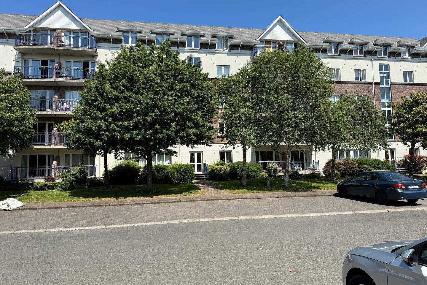 Apartment 82 Hampton Square 1 of 10