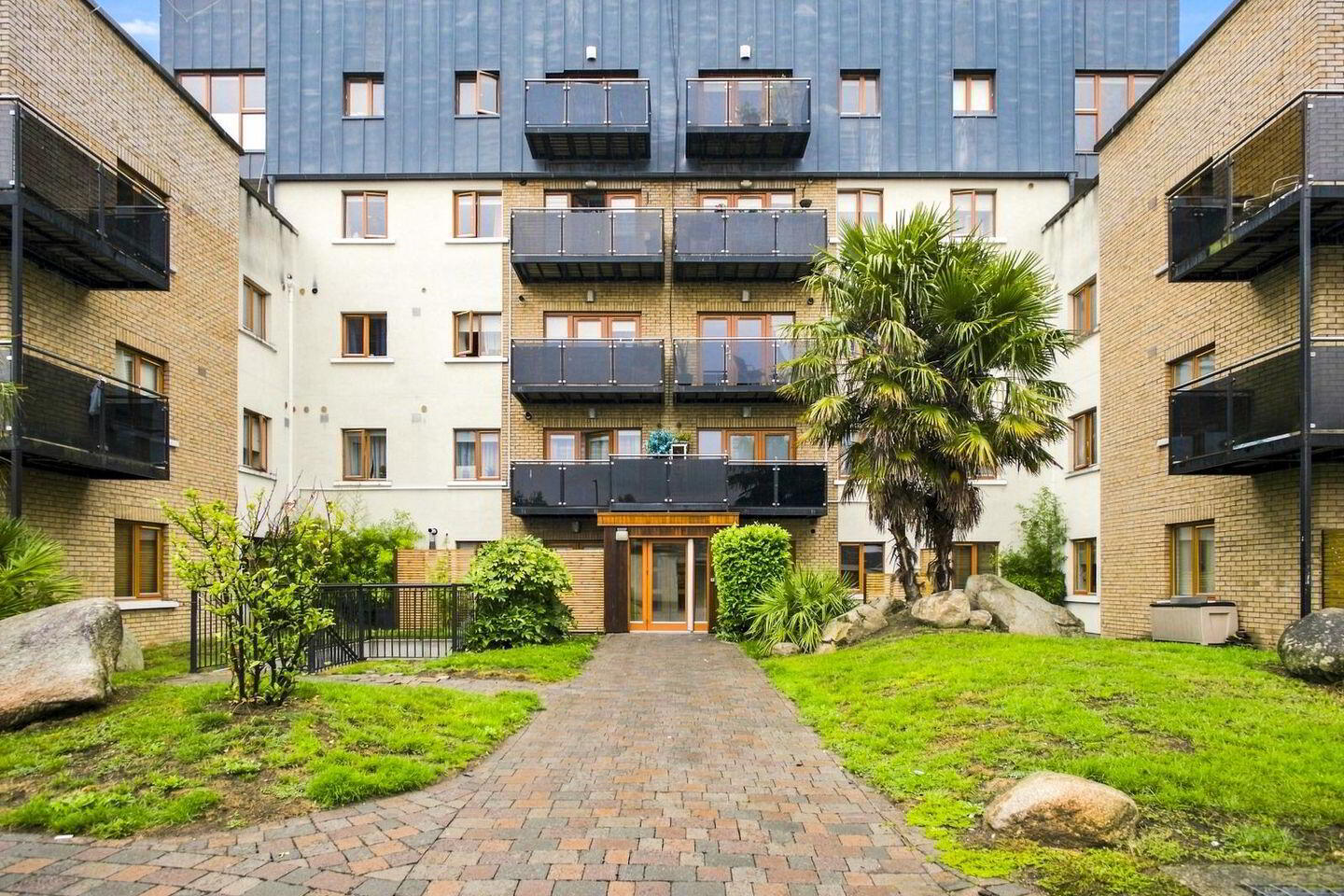 Apartment 54 Clearstream Court 16 of 17