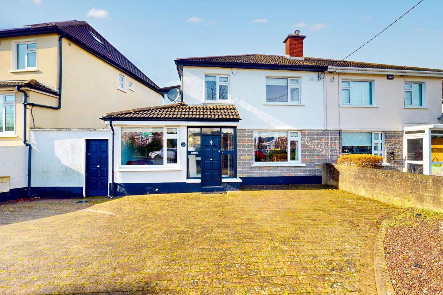 10 Sweetmount Avenue 3 of 26