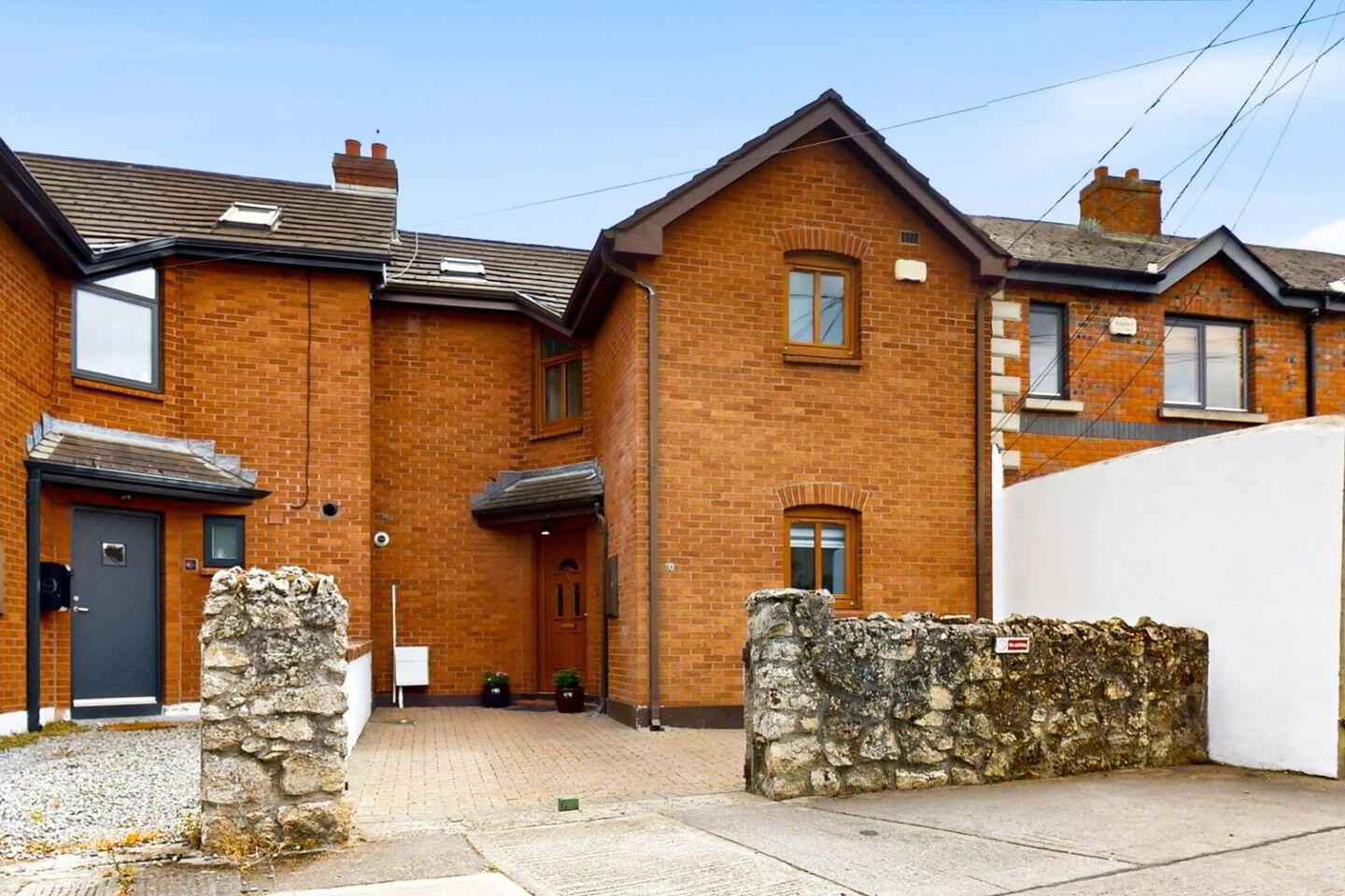 10 Kenilworth Lane West 2 of 22