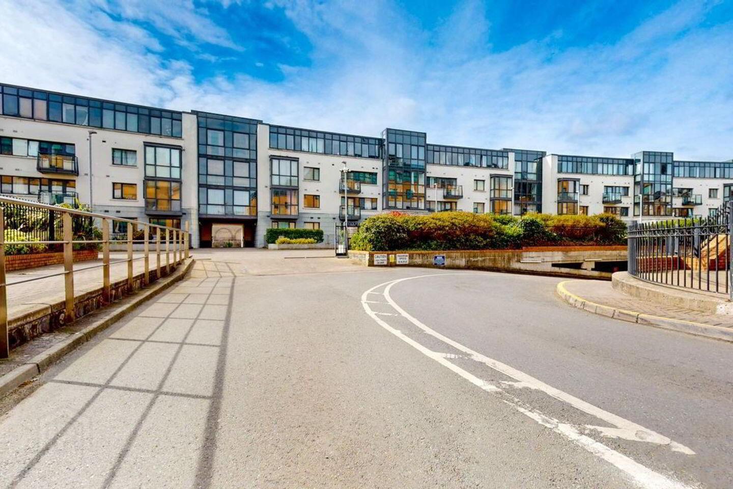 Apartment 126 Block 4 Parkgate Place 7 of 7
