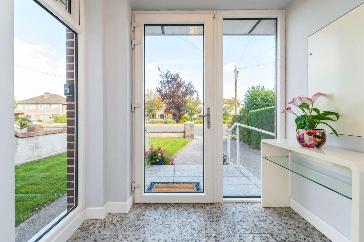 6 Templeville Road 3 of 33