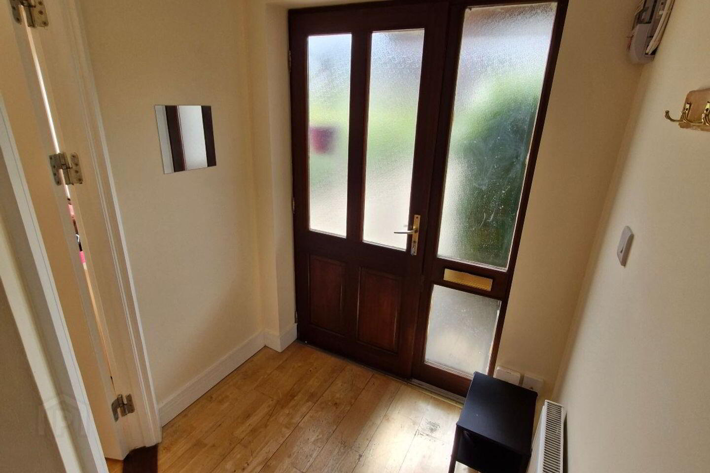 7 Moymews 2 of 4