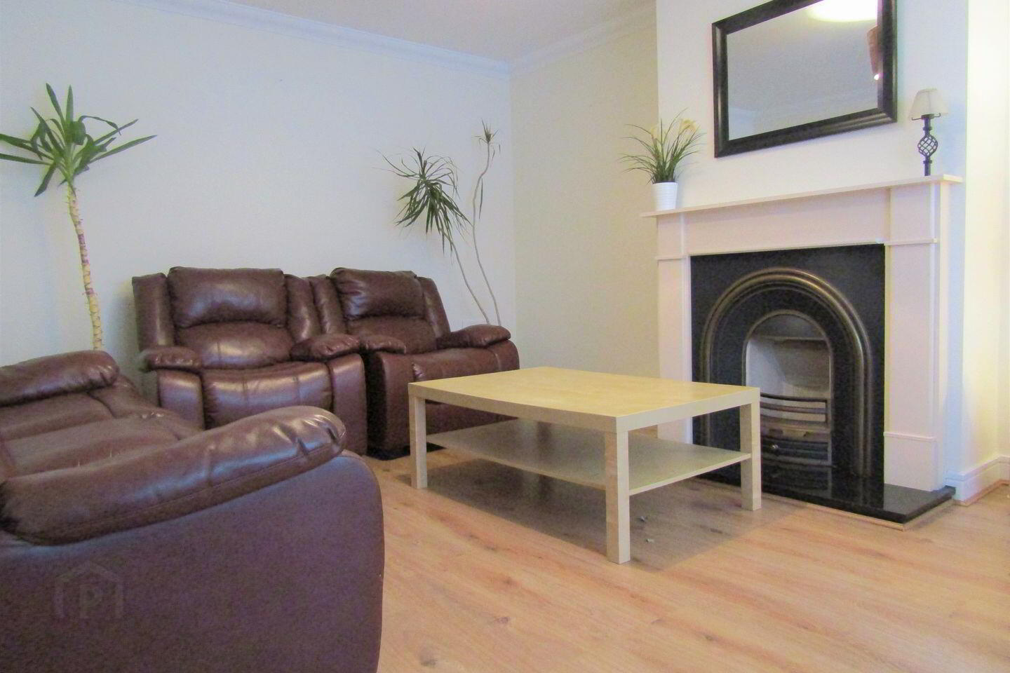 3 Mayeston Close 2 of 3