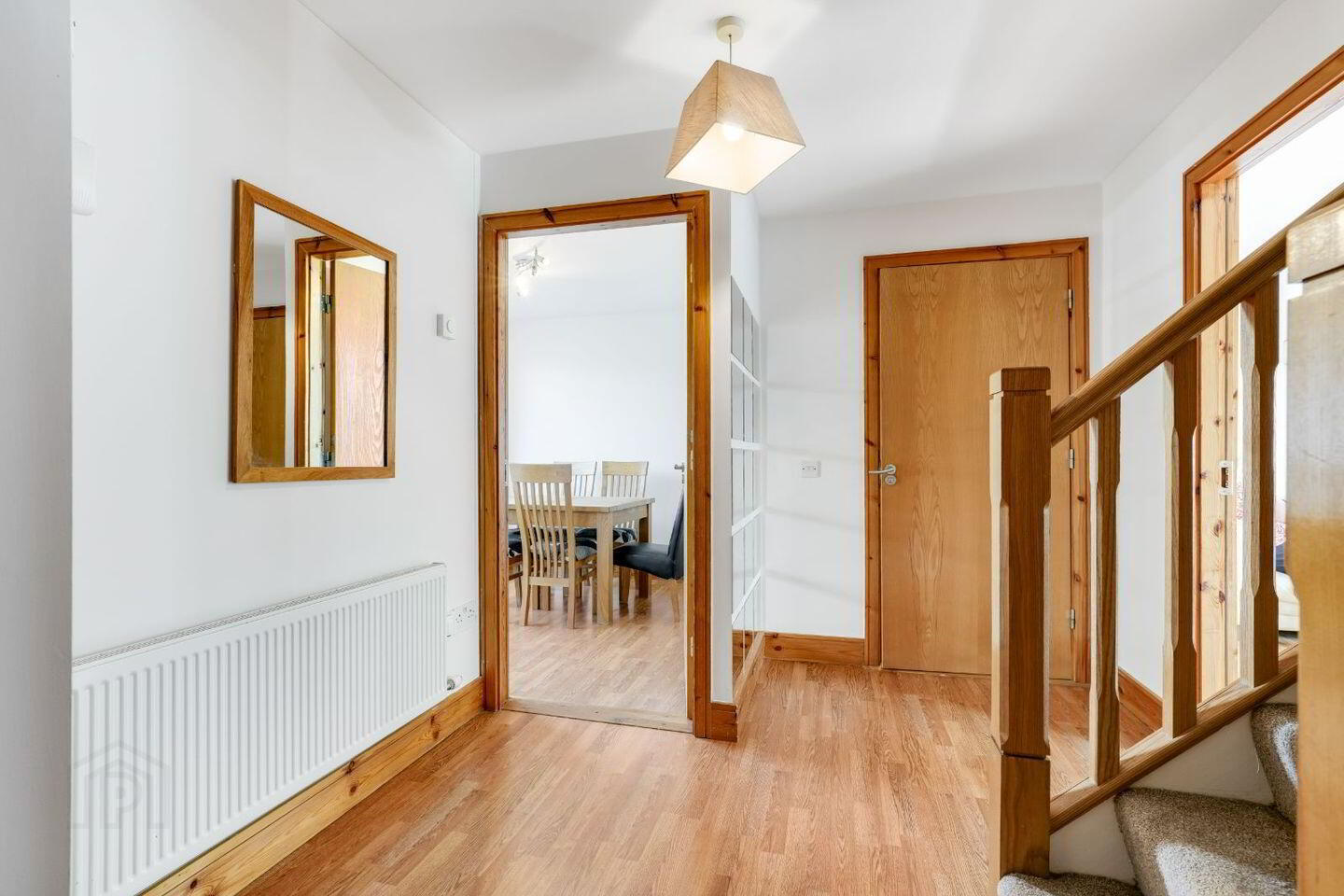 32 Castlegate Way 3 of 29