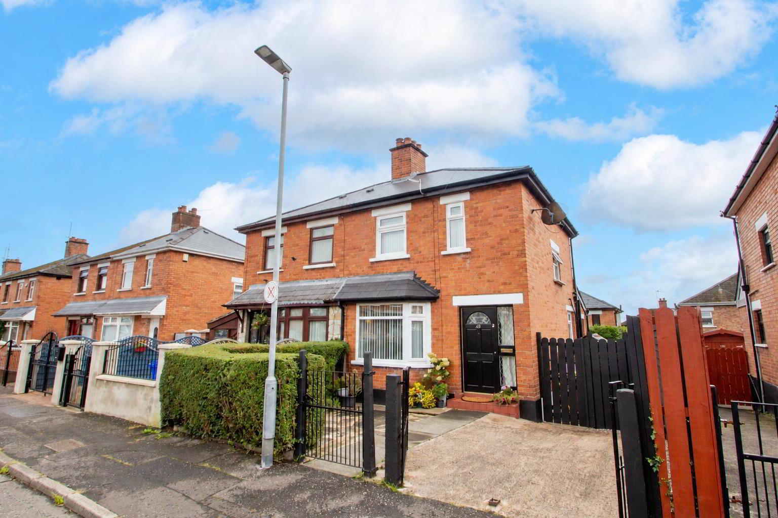 49 Andersonstown Park 23 of 24