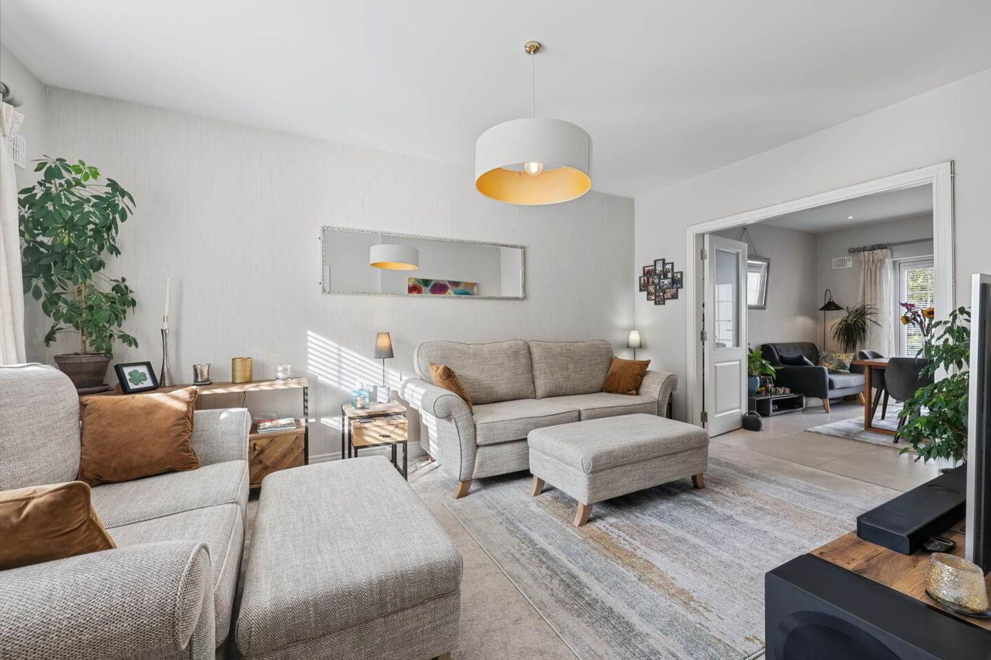 7 Blackthorn Place 2 of 22