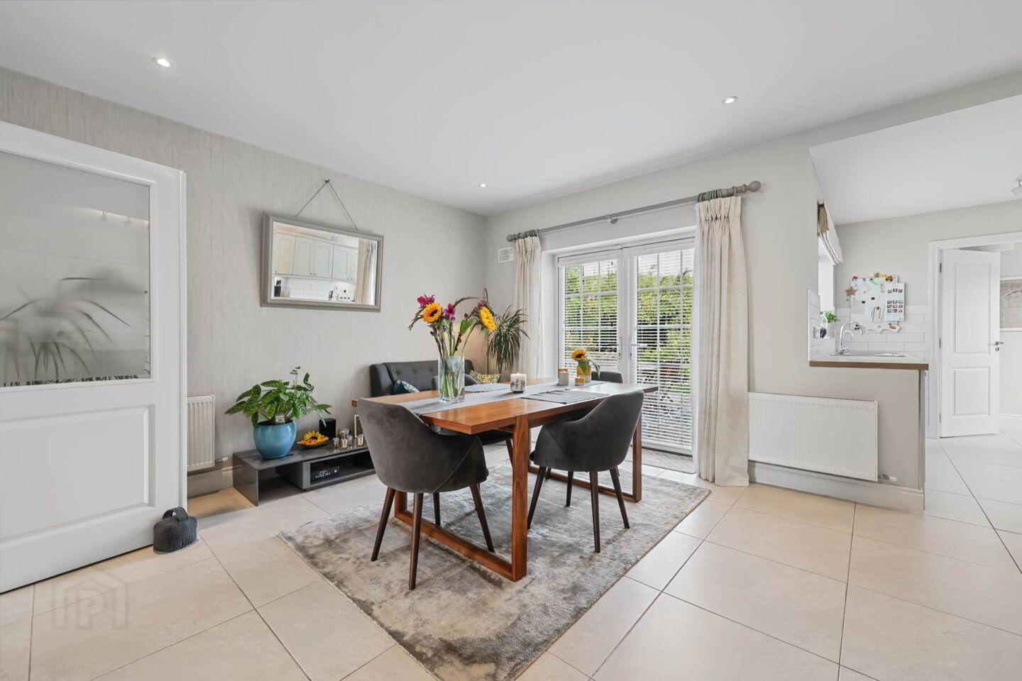7 Blackthorn Place 3 of 22