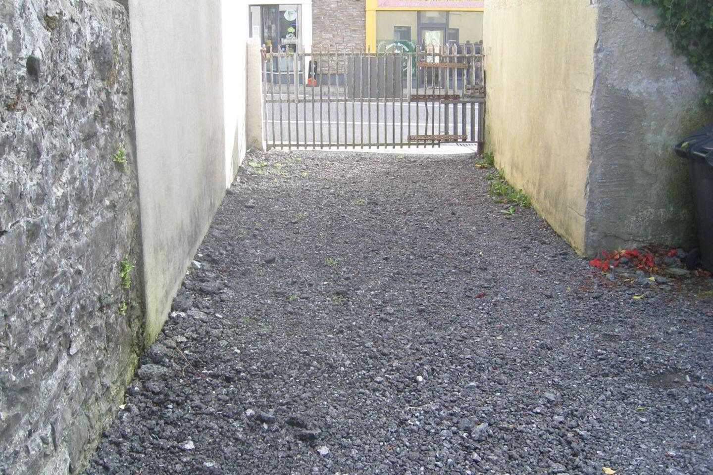 7 Pound Street 17 of 17