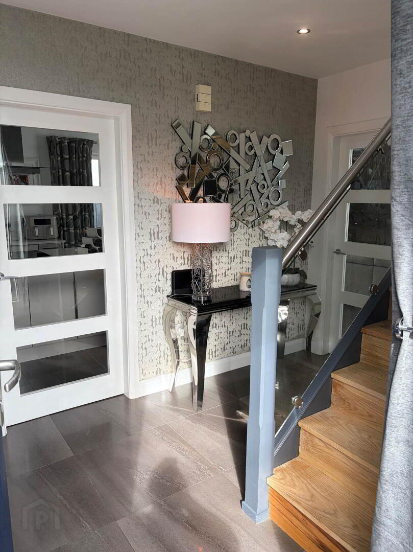 154 Larne Road 2 of 18