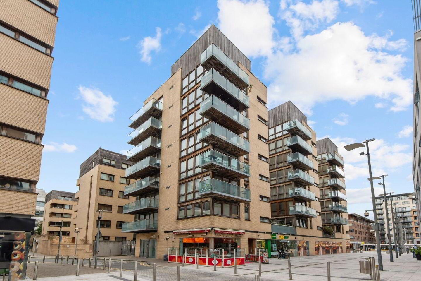 Apartment 14 Block 7 Clarion Quay 1 of 11